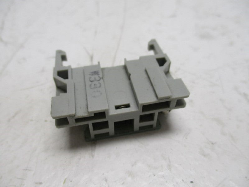 IDEC TW-C10 CONTACT BLCOK  UNMP