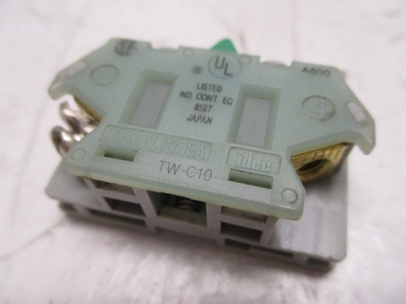 IDEC TW-C10 CONTACT BLCOK  UNMP