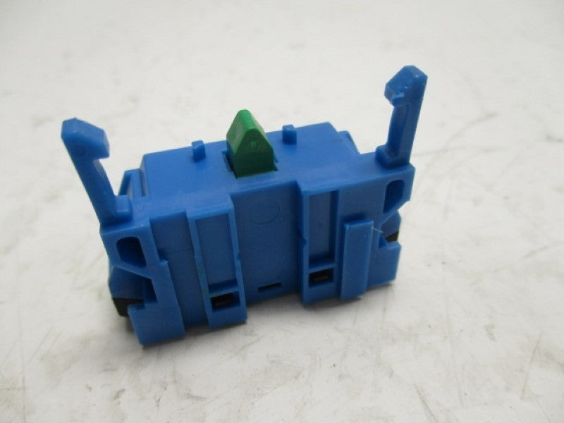 IDEC HW-G10 CONTACT BLOCK  UNMP