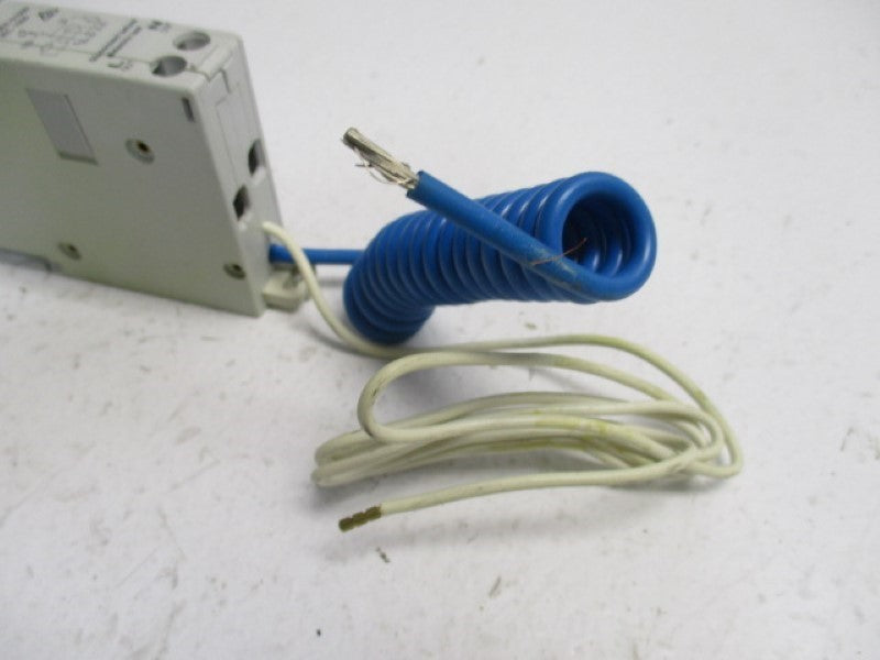 MERLIN GERIN 26859 CIRCUIT BREAKER 16A  UNMP