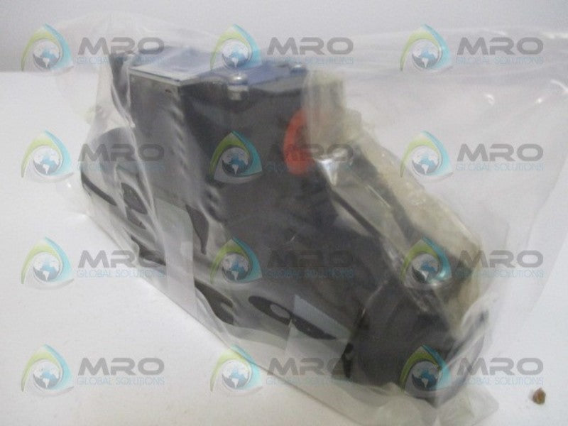YUKEN DSG-01-3C4-D24-70 VALVE  NSMP