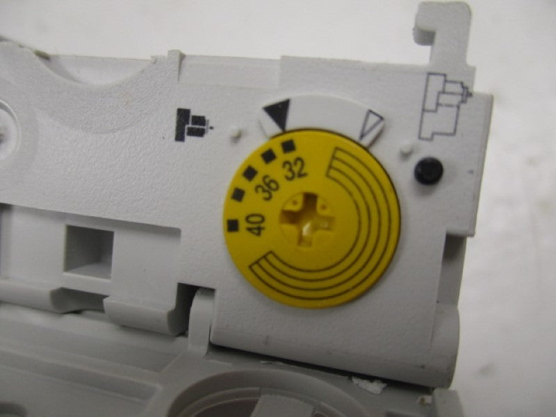 KLOCKNER MOELLER ZM-40-8-PKZ24 TERMINAL SHROUD  NSMP