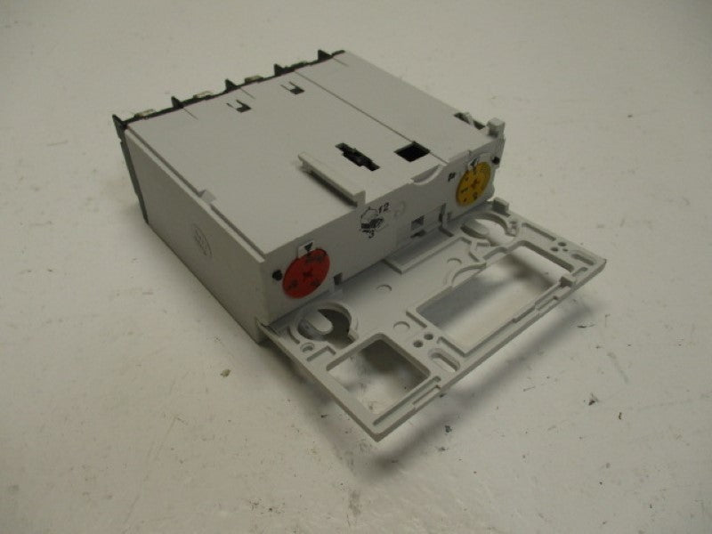 KLOCKNER MOELLER ZM-10-8-PKZ24 CIRCUIT TRIP BLOCK 6-10/50-80A  NSMP