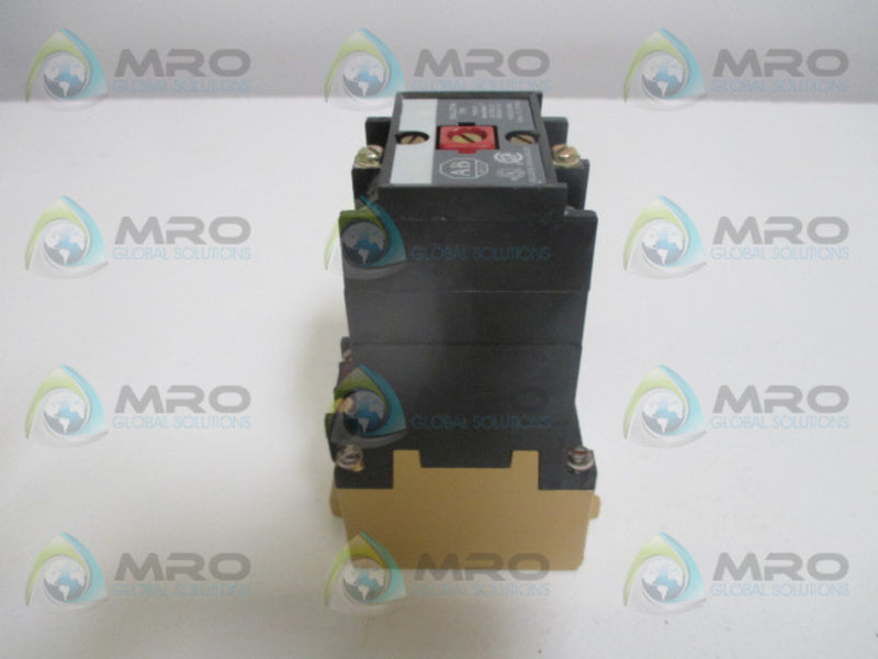 INDUSTRIAL SPARE PART 700-P800A1 SER. B 110/115-120V (AS PICTURED)  UNMP