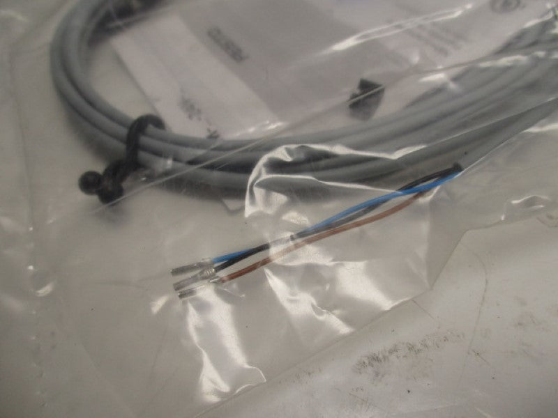 FESTO SME-8M-DS-24V-K2,5-0E PROXIMITY SENSOR  NSMP