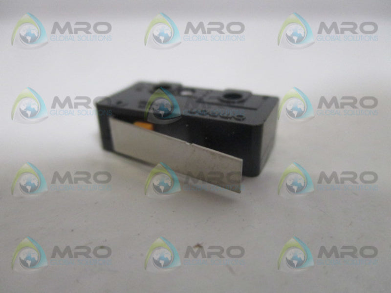 OMRON SS-01GL LIMIT SWITCH  NSNP