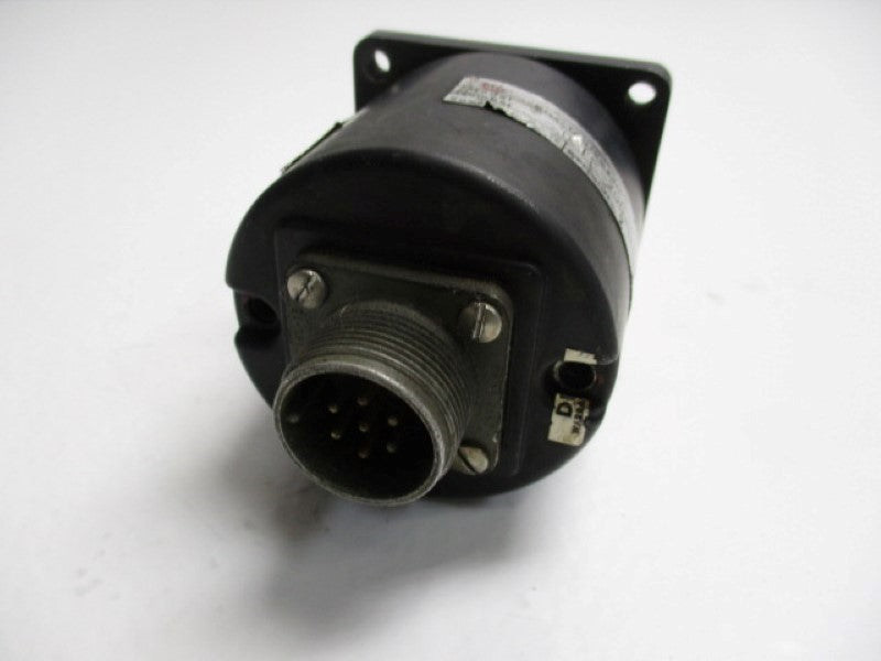 DISC 702FR-200-0CLP-TTL-SS OPTICAL SHAFT ENCODER (AS PICTURED)  UNMP