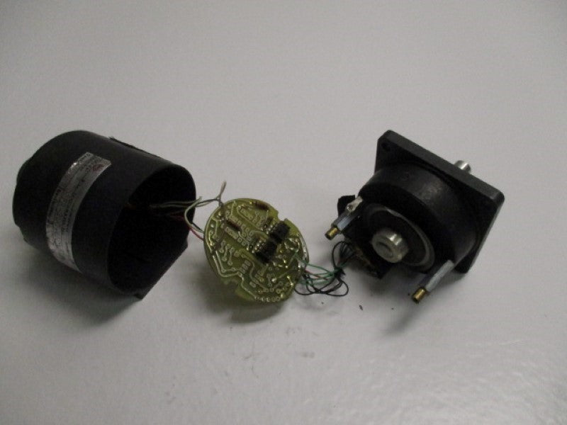 DISC 702FR-200-0CLP-TTL-SS OPTICAL SHAFT ENCODER (AS PICTURED)  UNMP