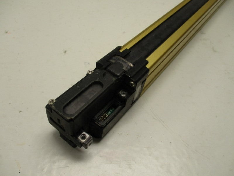 SUNX SF4B-H24-01 E<V2>  UNMP