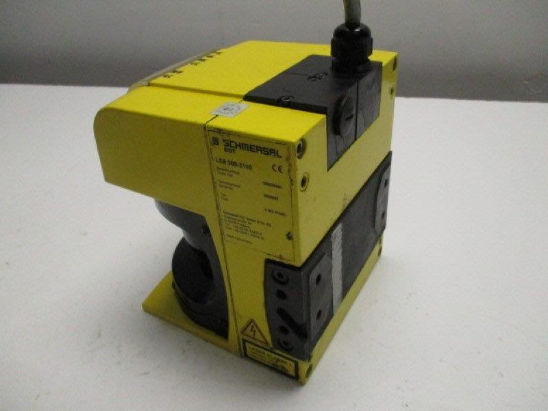 SCHMERSAL LSS300-2110  UNMP