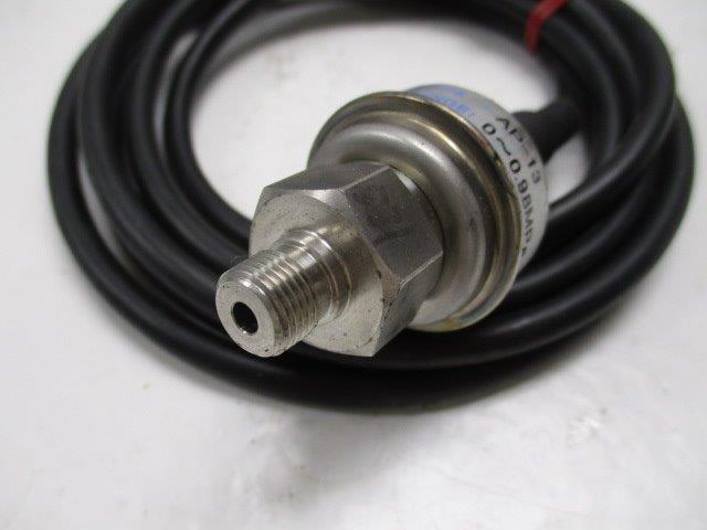 KEYENCE AP-13  UNMP