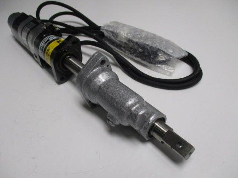 SERVO MOTOR TS4617N1920E203  NSNP