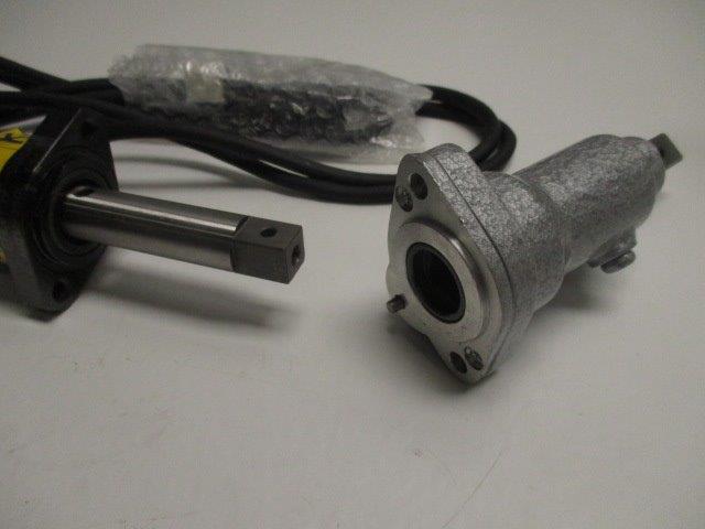 SERVO MOTOR TS4617N1920E203  NSNP