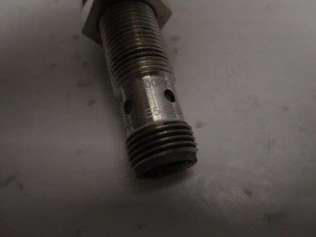 BALLUFF BES516-325-E5-C-S4  UNMP