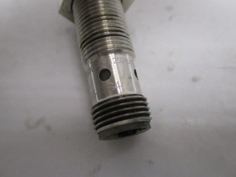 BALLUFF BES516-325-E5-C-S4  UNMP
