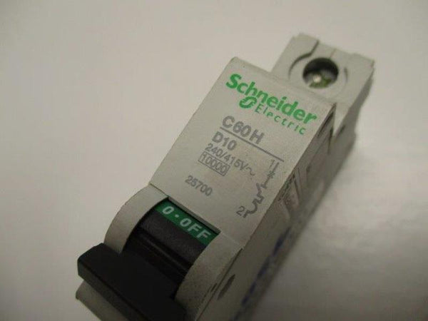 SCHNEIDER ELECTRIC 25700 CIRCUIT BREAKER 10A  NSNP