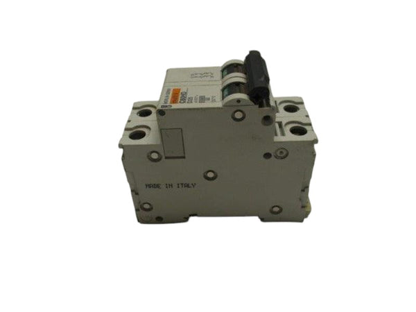 MERLIN GERIN 25717 CIRCUIT BREAKER 25A  UNMP