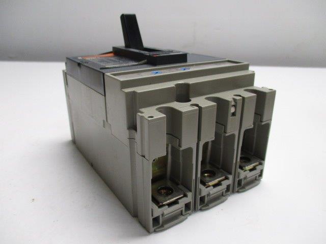 MERLIN GERIN 31630 CIRCUIT BREAKER 250A   NSMP