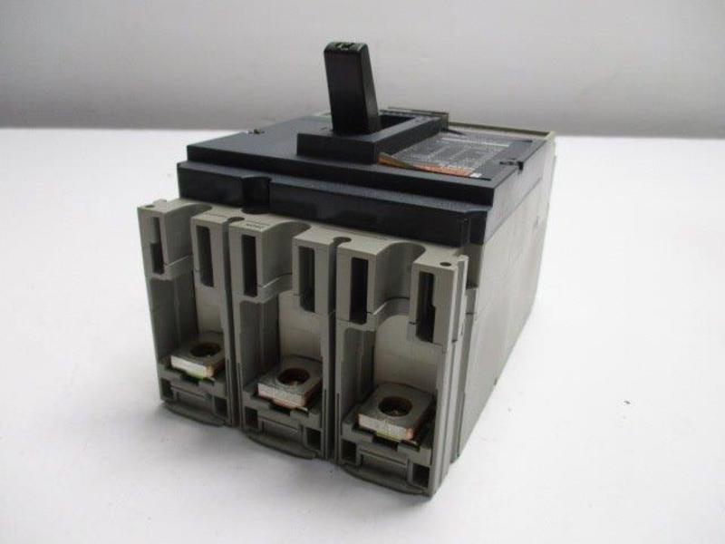 MERLIN GERIN 31630 CIRCUIT BREAKER 250A   NSMP