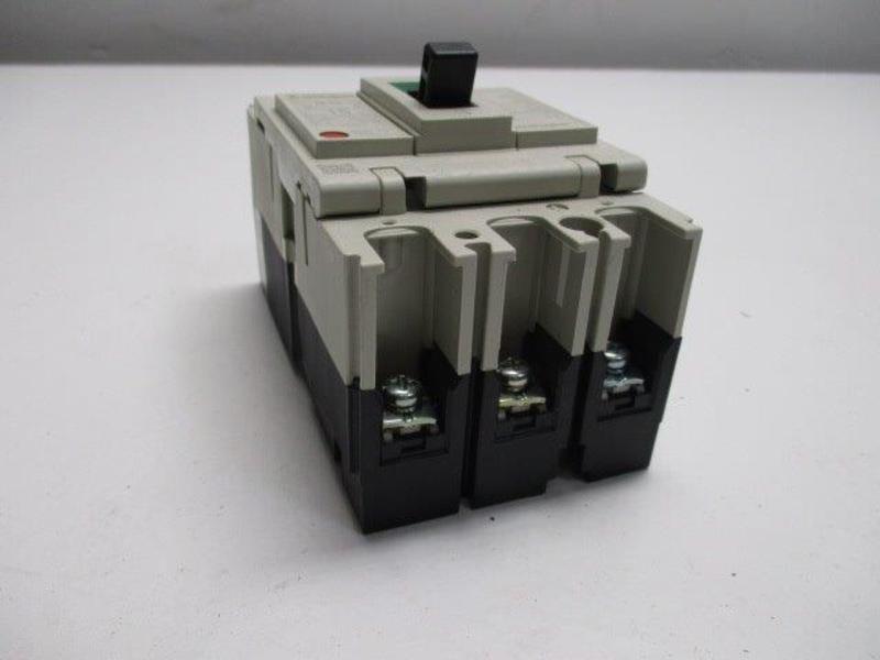 MITSUBISHI NF63-HV3P15A 15A  NSMP