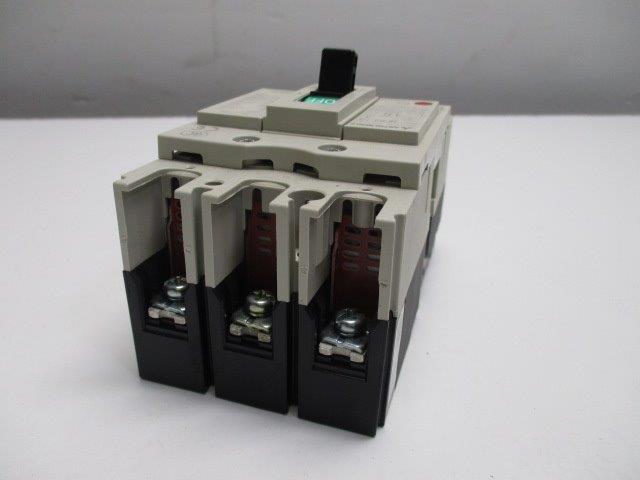 MITSUBISHI NF63-HV3P15A 15A  NSMP