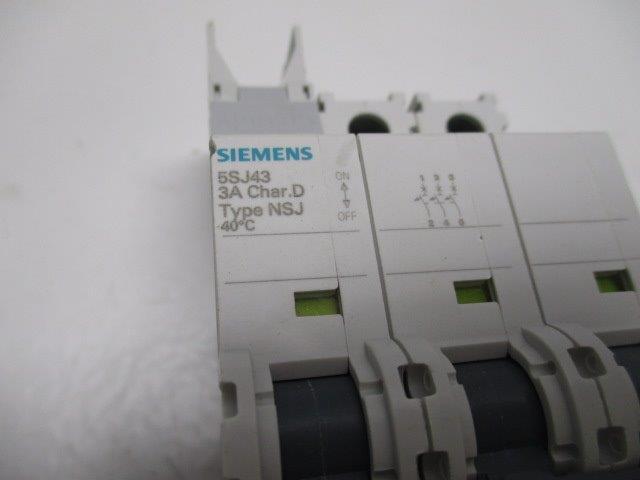 SIEMENS 5SJ4303-8HG42 CIRCUIT BREAKER 3A (AS PICTURED)  UNMP
