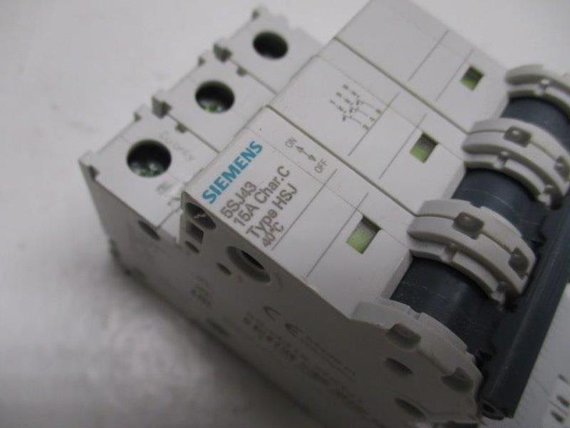 SIEMENS 5SJ4318-7HG41 CIRCUIT BREAKER 15A  UNMP