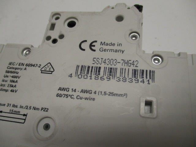 SIEMENS 5SJ4303-7HG42 CIRCUIT BREAKER 3A (AS PICTURED)  UNMP