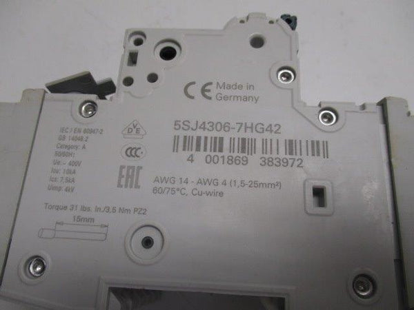 SIEMENS 5SJ4306-7HG42 CIRCUIT BREAKER 3A (AS PICTURED)  UNMP
