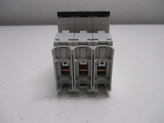 SIEMENS 5SJ4303-7HG41 CIRCUIT BREAKER 3A  NSNP