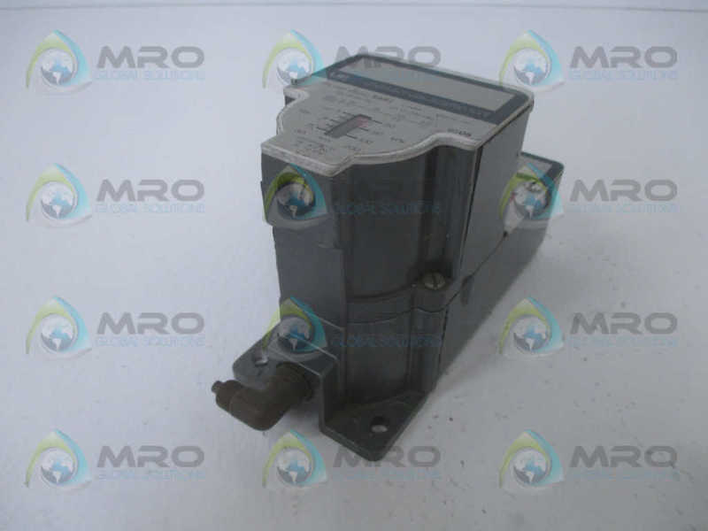 UNITED ELECTRIC H60-9883 PRESSURE SWITCH  UNMP