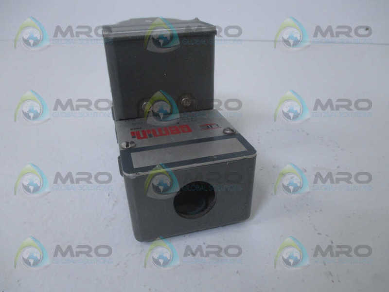 UNITED ELECTRIC H60-9883 PRESSURE SWITCH  UNMP