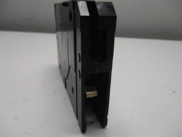 SIEMENS ED21B100 CIRCUIT BREAKER 100A  UNMP