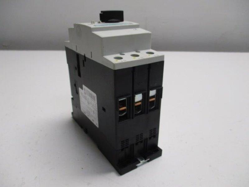 SIEMENS 3RV1031-4EB10 CIRCUIT BREAKER 22-32A (AS PICTURED)  UNMP