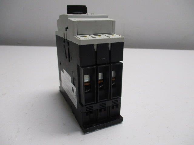 SIEMENS 3RV1031-4EB10 CIRCUIT BREAKER 22-32A (AS PICTURED)  UNMP