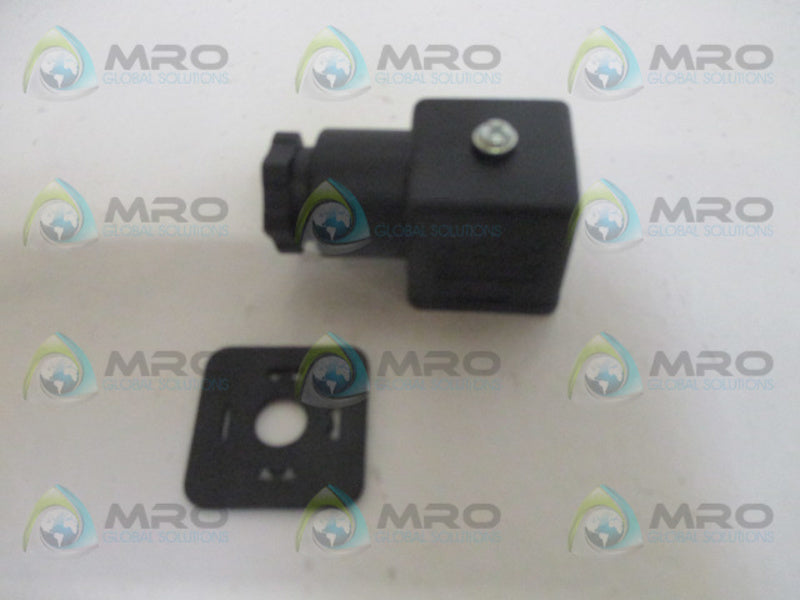 SPEEDAIRE 3FFZ6 SQUARE DIN CONNECTOR 30MM 24V  NSMP