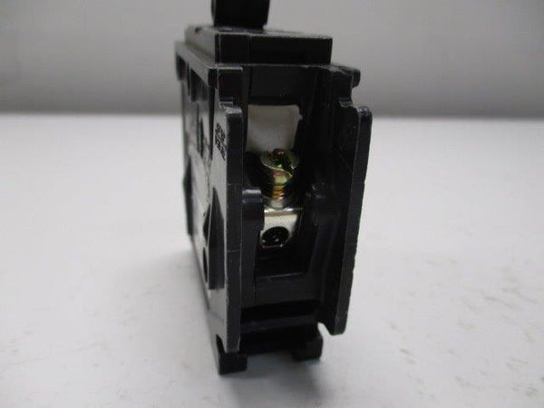 SIEMENS B115H CIRCUIT BREAKER 15A  UNMP