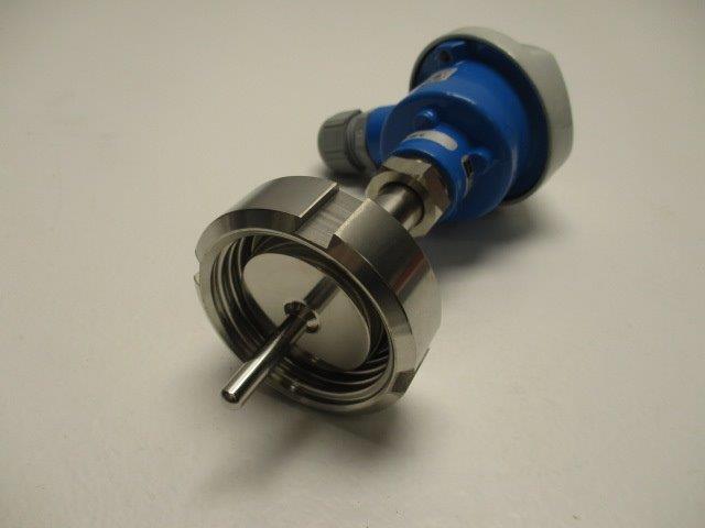 ENDRESS+HAUSER 32045339 TR44-CD5GAS2HA2000 TMT180-A1  NSNP