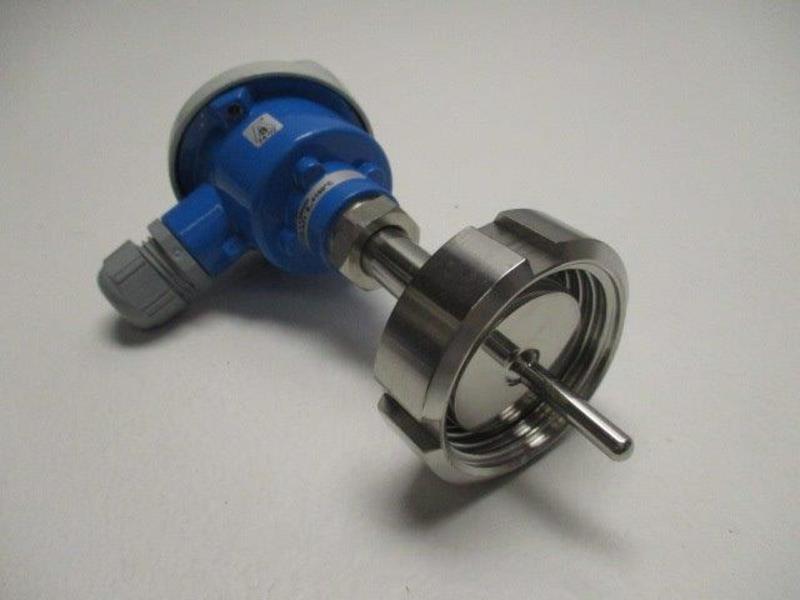 ENDRESS+HAUSER 32045339 TR44-CD5GAS2HA2000 TMT180-A1  NSNP