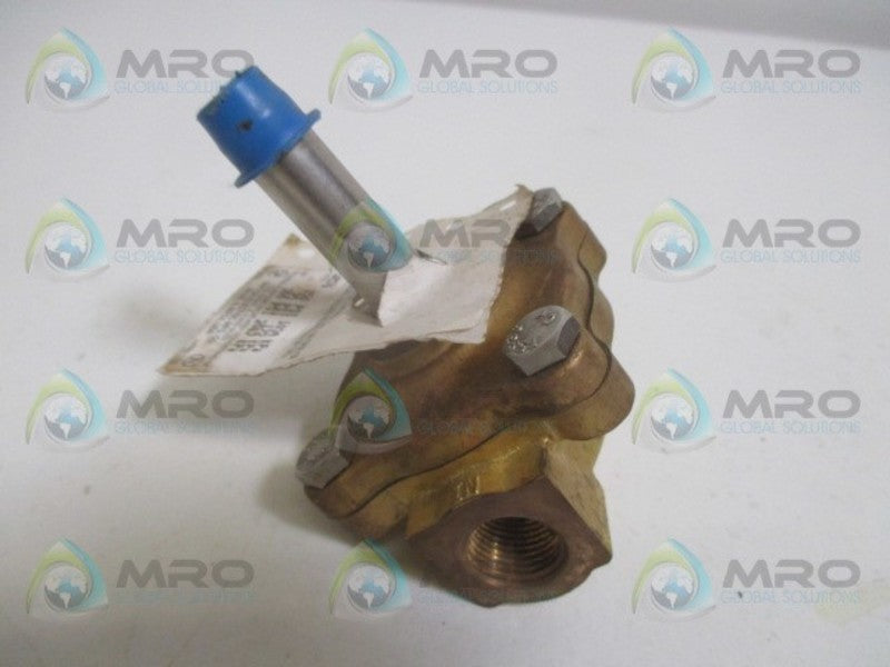 DAYTON ELECTRIC 1A576 SOLENOID VALVE WITH OUT COIL   NSNP
