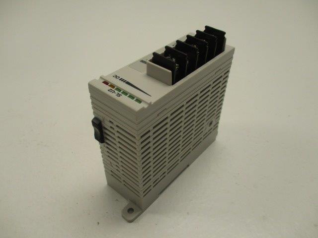 KEYENCE SL-U2  UNMP