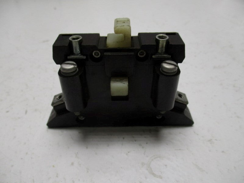CUTLER HAMMER C320KB1  UNMP