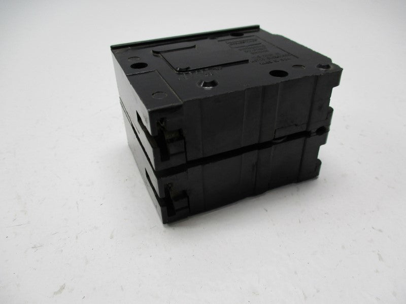 CROUSE-HINDS MP230 CIRCUIT BREAKER 30A 240VAC  UNMP
