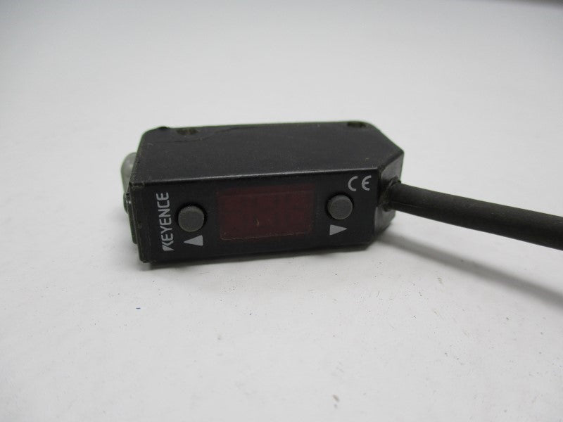 KEYENCE PZ-V33  NSNP