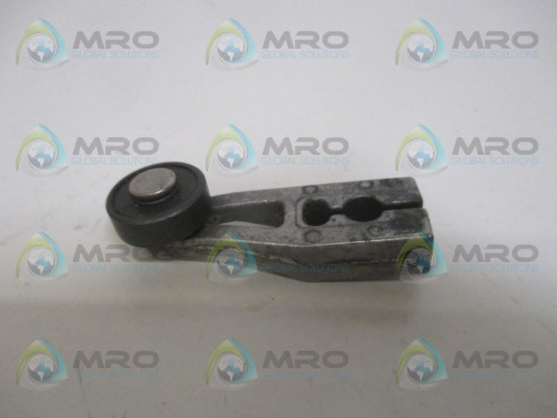MICRO SWITCH LSZ51A LIMIT SWITCH ROLLER ARM  UNMP