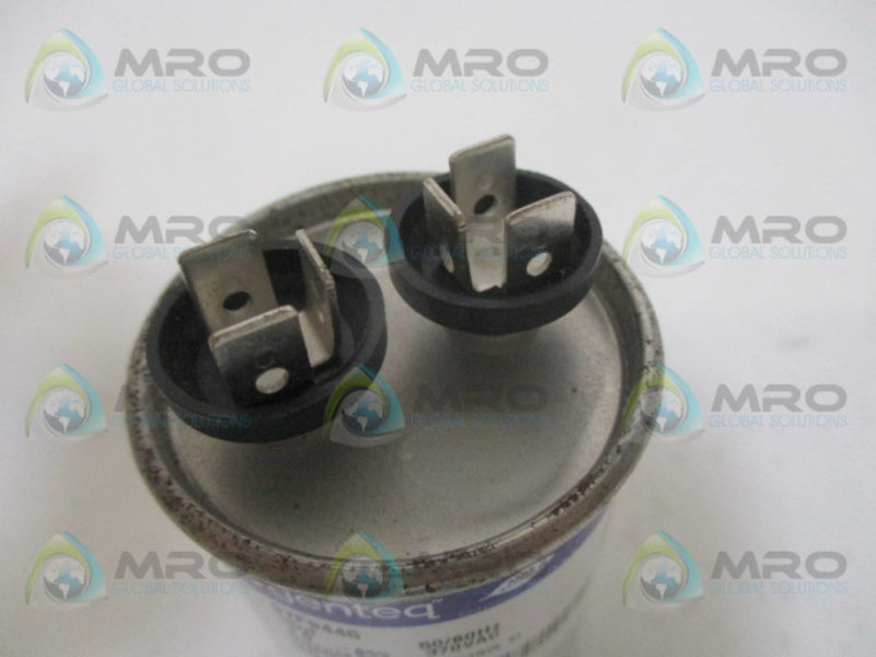 GENETEQ 97F9445 CAPACITOR 15 UF 370VAC  NSMP