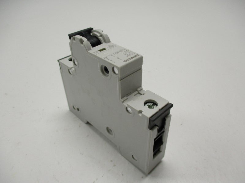 SIEMENS 5SY6103-7 CIRCUIT BREAKER 3A 240V NSNP