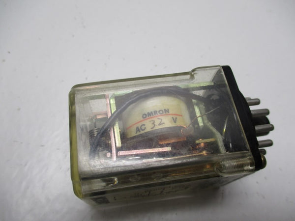 OMRON MK3P-5 RELAY 32VAC UNMP