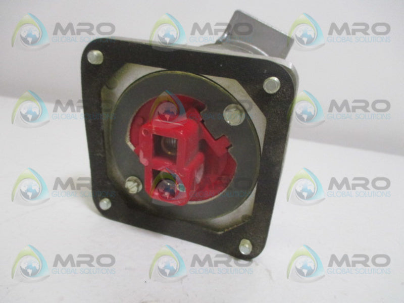 CROUSE HINDS AR321 RECEPTACLE 30A  NSMP