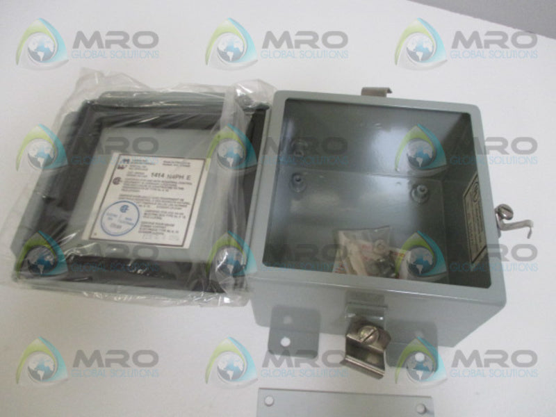 HAMMOND 1414N4PHE JIC BOX PANEL INCLUDED  NSMP